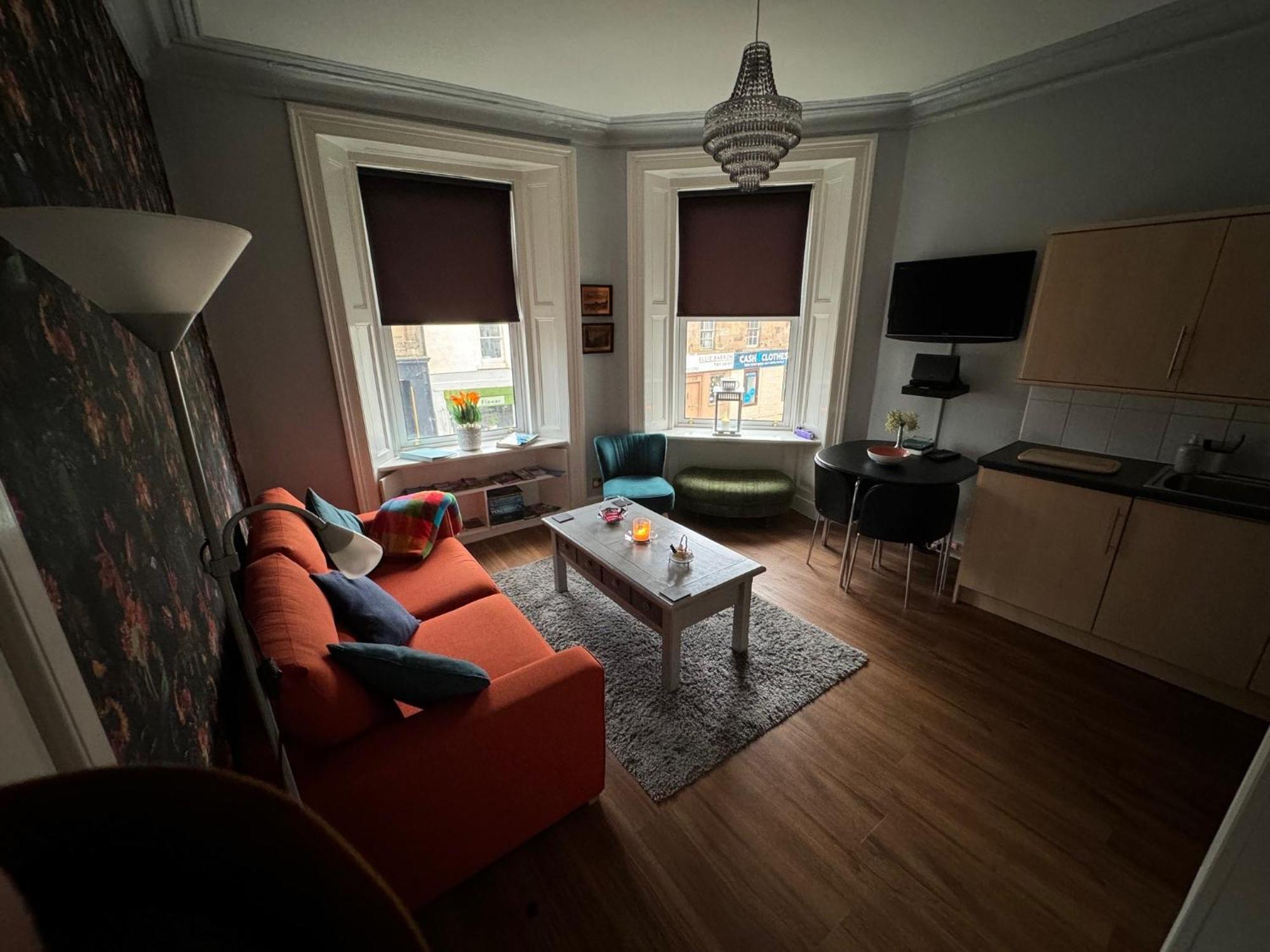 Edinburgh Two Bedroom Apartment With Free Side Street Parking 24 Hours Ngoại thất bức ảnh